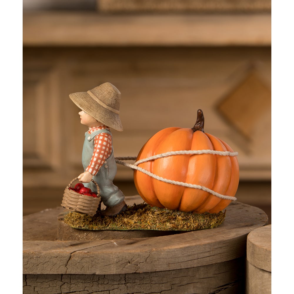 Paulie Pulling Pumpkin by Bethany Lowe Designs-2